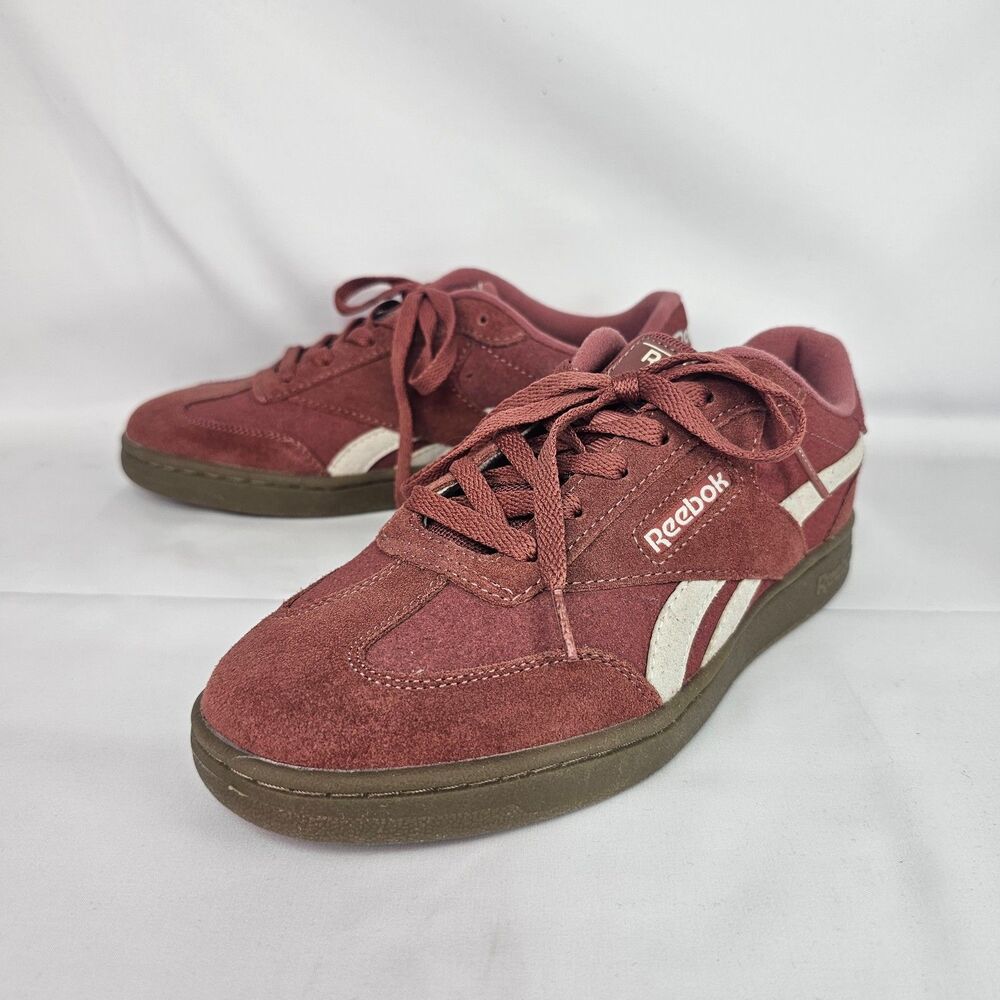 Reebok Women’s 8 Pink/Burgundy Suede Sneakers Gum Sole Retro Low Top Court Shoes